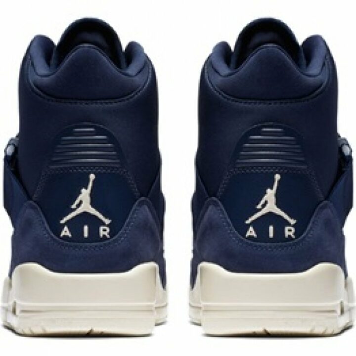 Jordan 3 Retro EXP kék utcai cipő