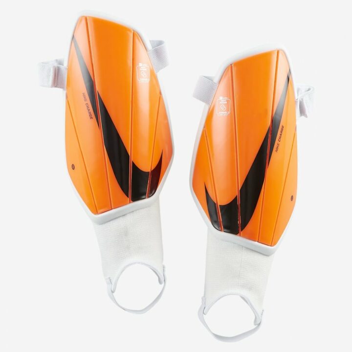 Nike Charge narancs férfi sípcsontvédő