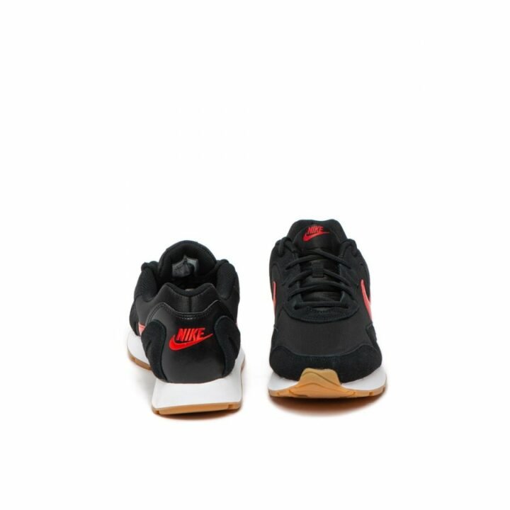 Nike Delfine fekete férfi utcai cipő