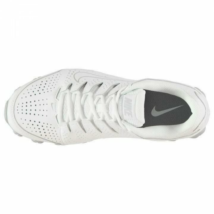Nike Reax 8 TR fehér férfi utcai cipő