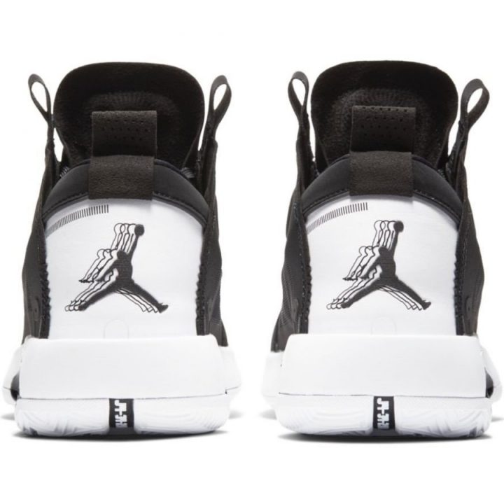 Jordan XXXIV fekete férfi utcai cipő