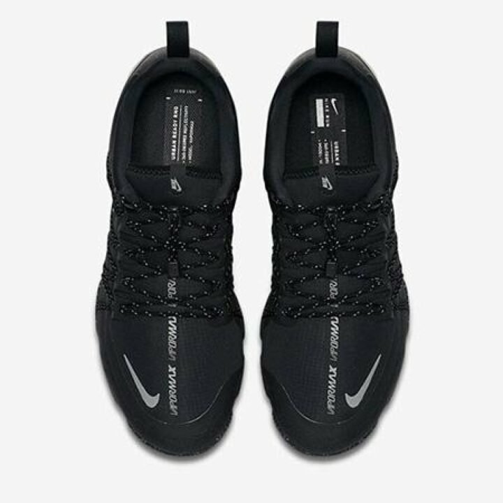 Nike AIR VAPORMAX RUN UTILITY fekete férfi utcai cipő