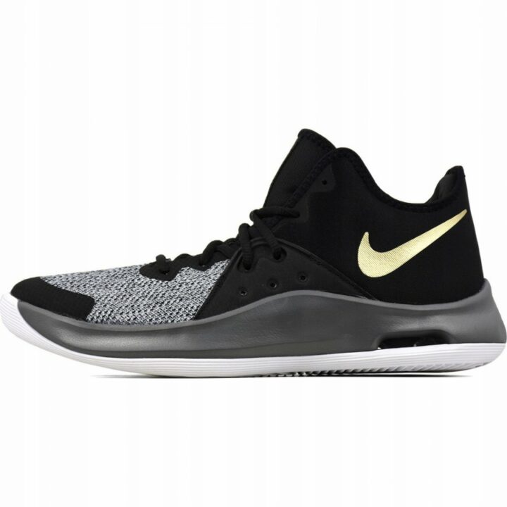 Nike Air Versitile III fekete férfi kosárlabda cipő