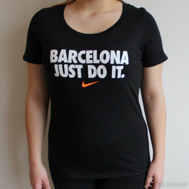 Nike JDI fekete női póló