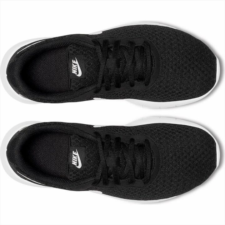 Nike Tanjun fekete sportcipő