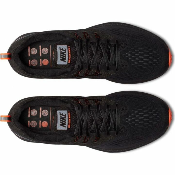 Nike Zoom Winflo 4 Shield fekete férfi futócipő