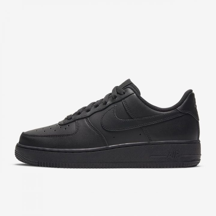 Nike Air Force 1 '07 fekete női utcai cipő