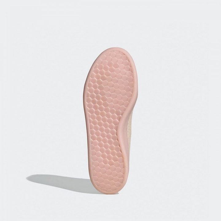 Adidas bézs női utcai cipő
