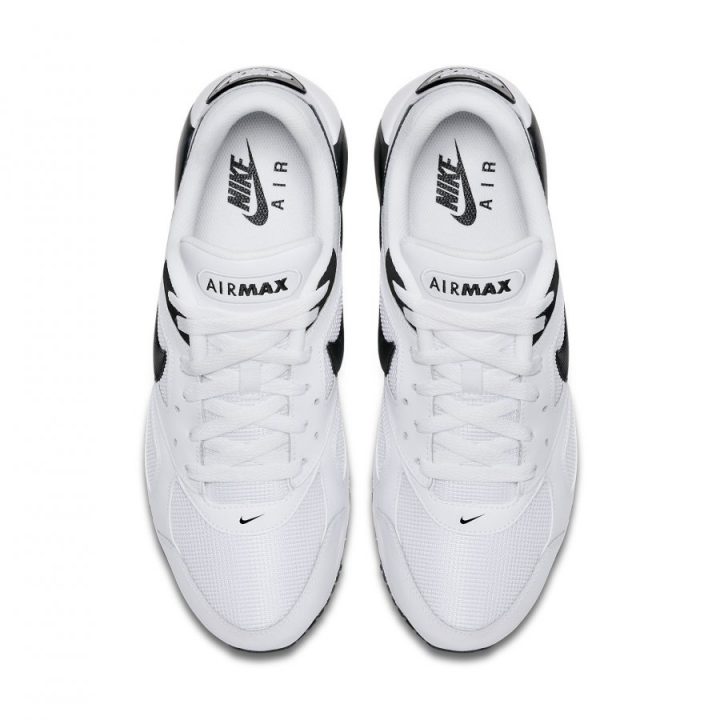 Nike Air Max IVO fehér férfi utcai cipő