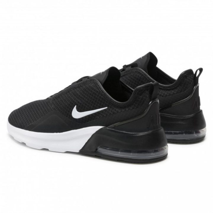 Nike Air Max Motion 2 fekete férfi utcai cipő