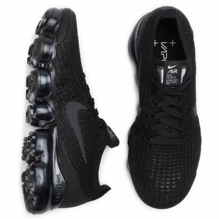Nike Air Vapormax Flyknit 3 fekete női utcai cipő