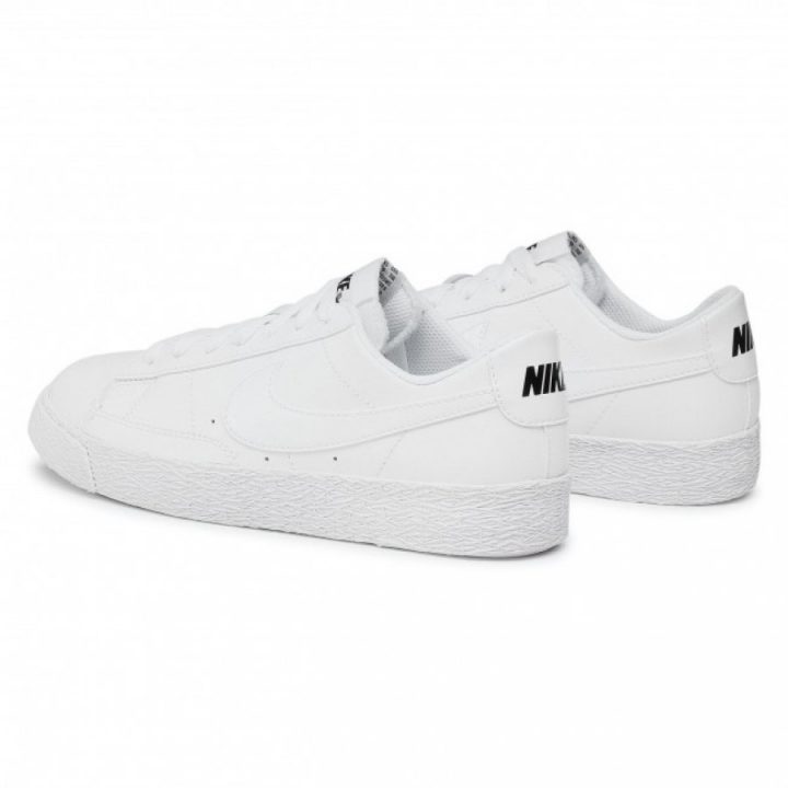 Nike Blazer Low fehér utcai cipő