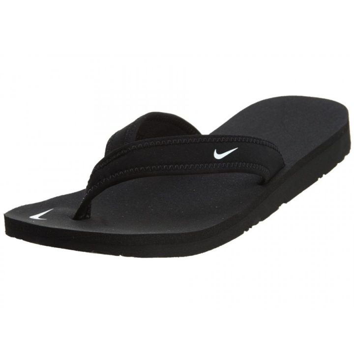 Nike Celso fekete papucs