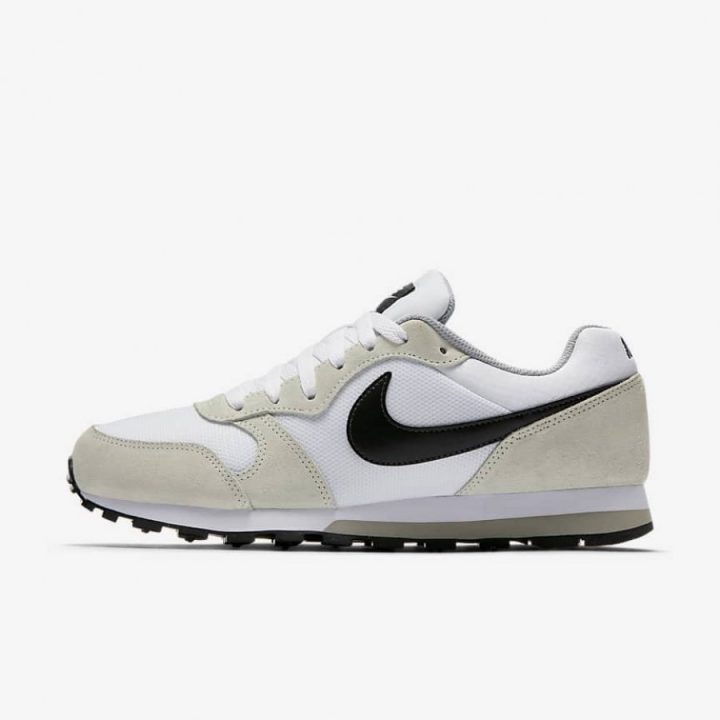 Nike MD Runner fehér utcai cipő