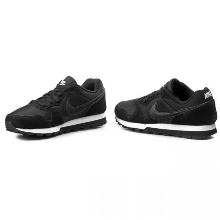 Nike MD Runner fekete utcai cipő