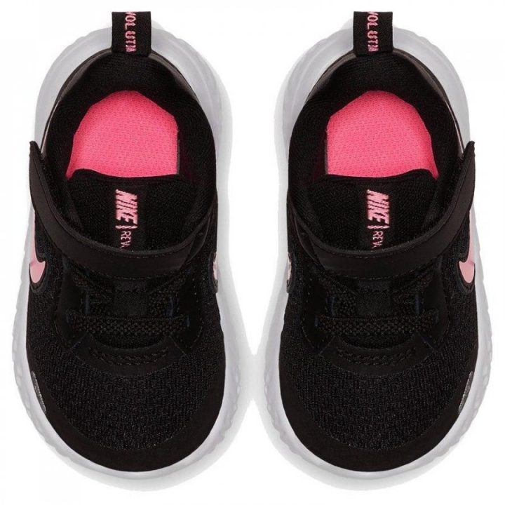 Nike Revolution 5 fekete lány utcai cipő