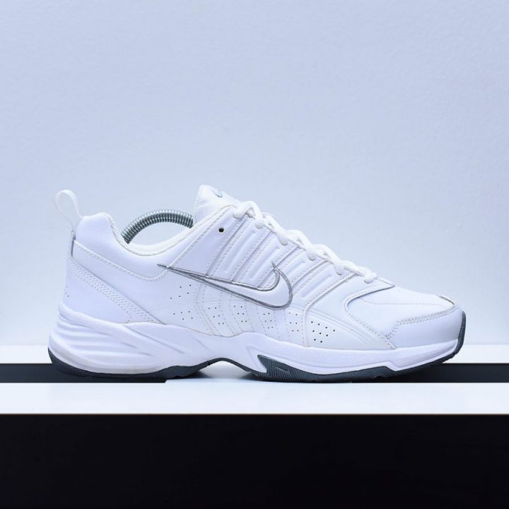 Nike T-lite 9 Leather fehér férfi utcai cipő