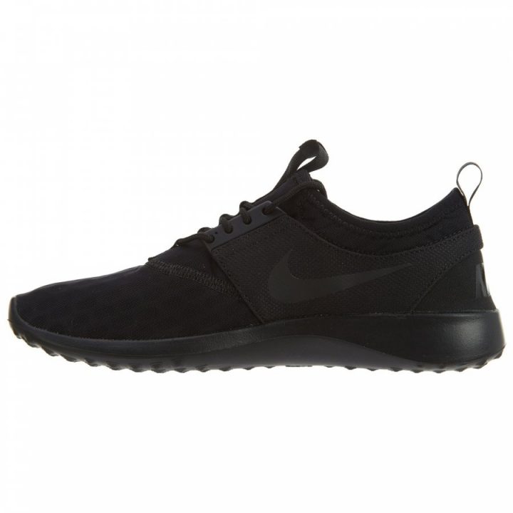 Nike Juvenate fekete utcai cipő