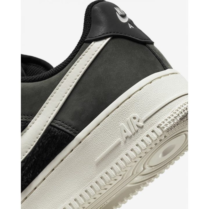 Nike Air Force 1 MEM 4 fekete utcai cipő
