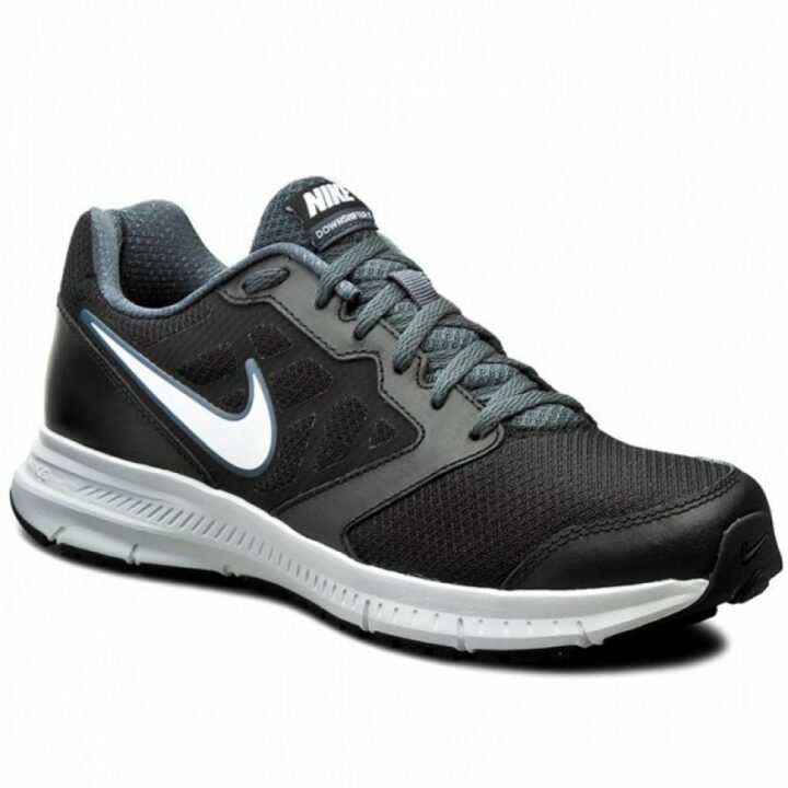 Nike Downshifter 6 fekete férfi utcai cipő