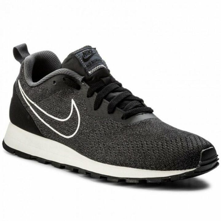 Nike MD Runner 2 ENG Mesh fekete férfi utcai cipő