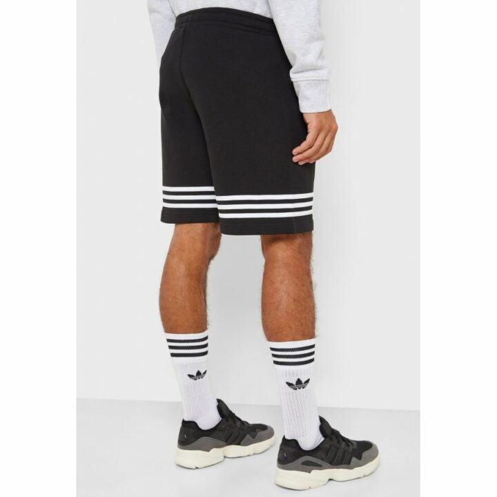 Adidas Outline fekete férfi rövidnadrág