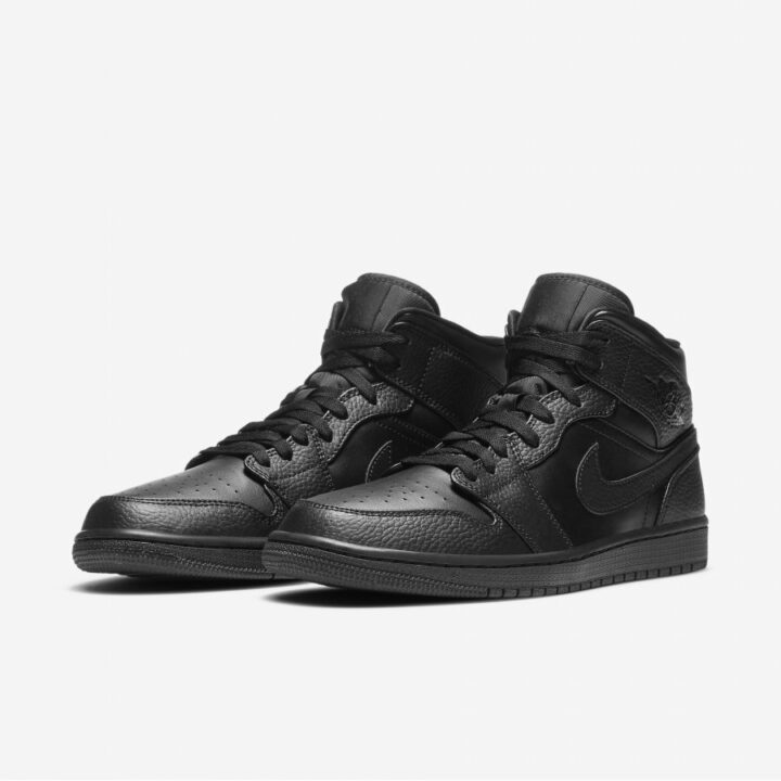 Air Jordan 1 MID Triple Black fekete férfi utcai cipő