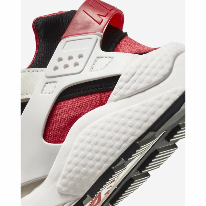 Nike Air Huarache fehér férfi utcai cipő