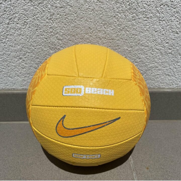 Nike sárga röplabda