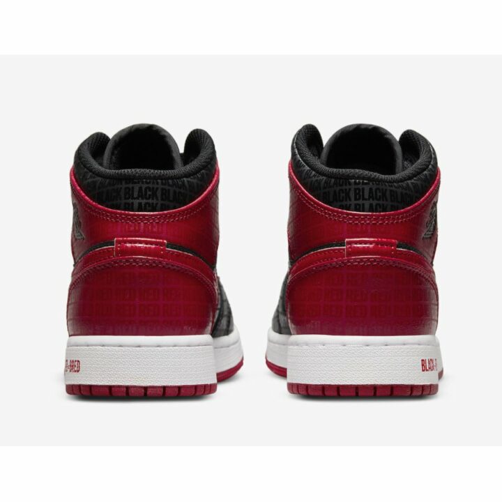 Jordan 1 MID SS fekete utcai cipő