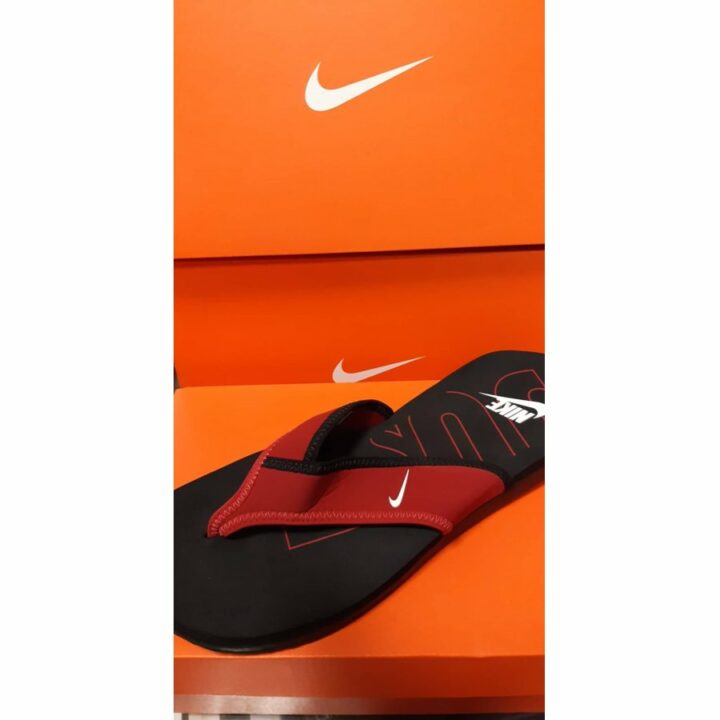 Nike piros férfi papucs