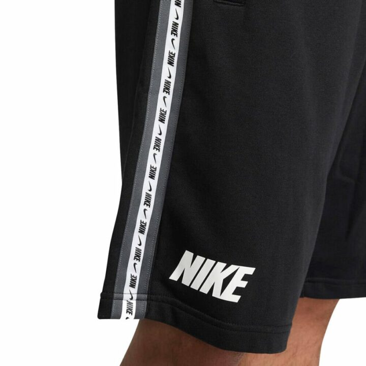 Nike Repeat fekete férfi rövidnadrág