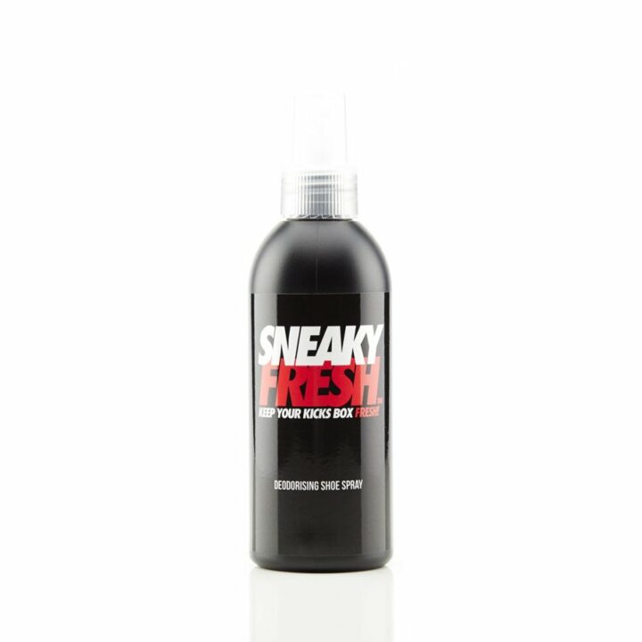 Sneaky Shoe Freshener and Deodrant Spray fekete cipőtisztító