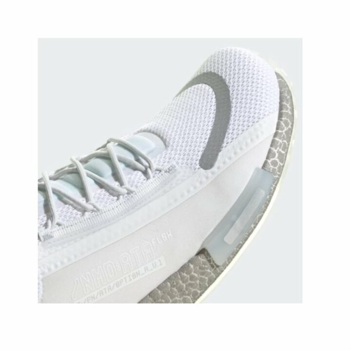 Adidas NMD R1 Spectoo fehér női utcai cipő