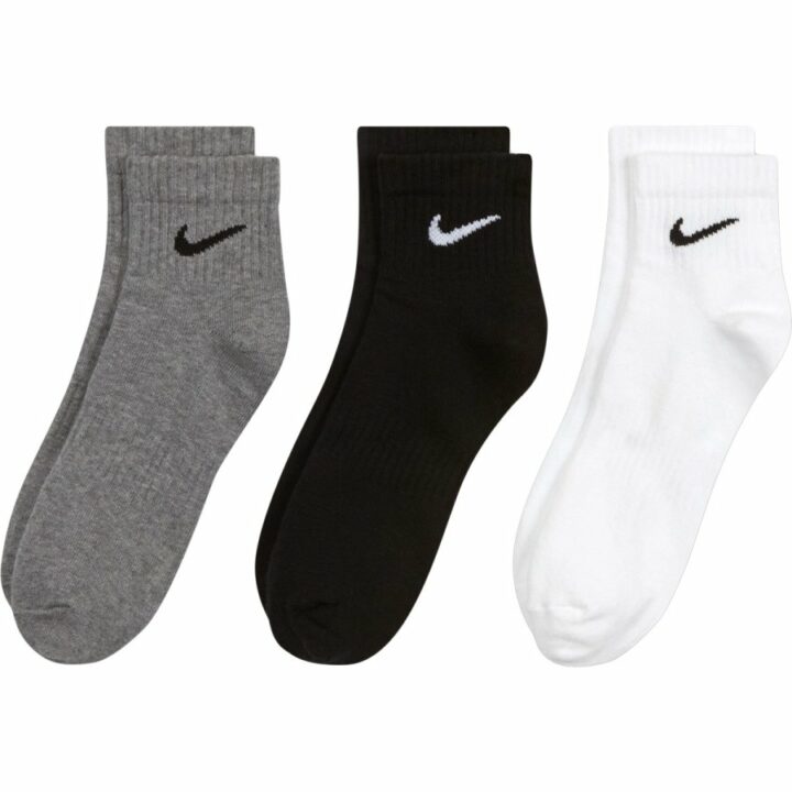 Nike 3 pár több színű zokni