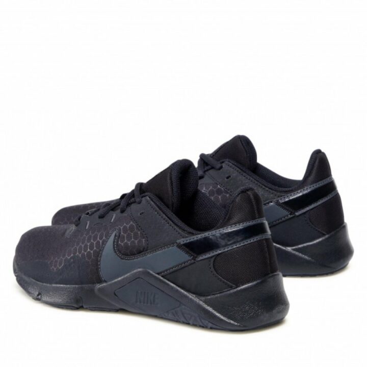 Nike Legend Essential 2 fekete férfi utcai cipő
