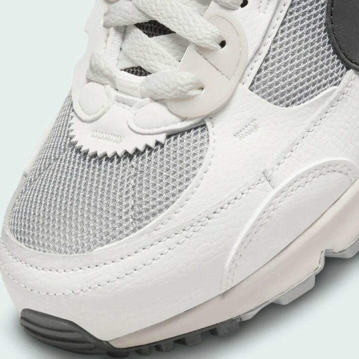 Nike Air Max 90 Futura fehér női utcai cipő