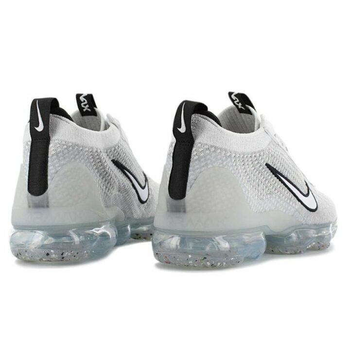 Nike Air Vapormax 2021 fehér férfi utcai cipő