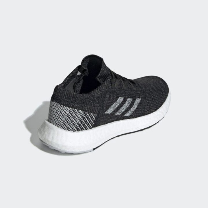 Adidas PureBoost Go fekete sportcipő