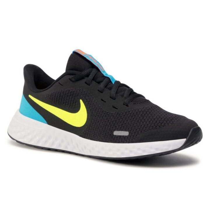 Nike Revolution 5 GS fekete utcai cipő