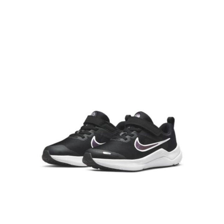 Nike Downshifter 12 fekete utcai cipő