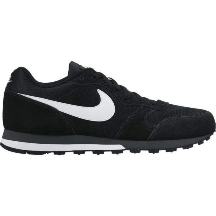 Nike MD Runner 2 fekete férfi utcai cipő