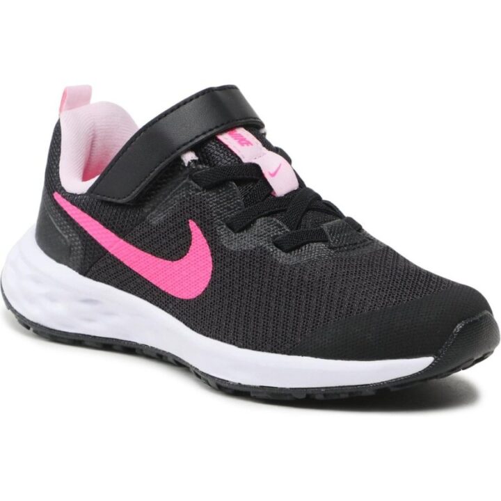 Nike Revolution 6 NN fekete lány utcai cipő