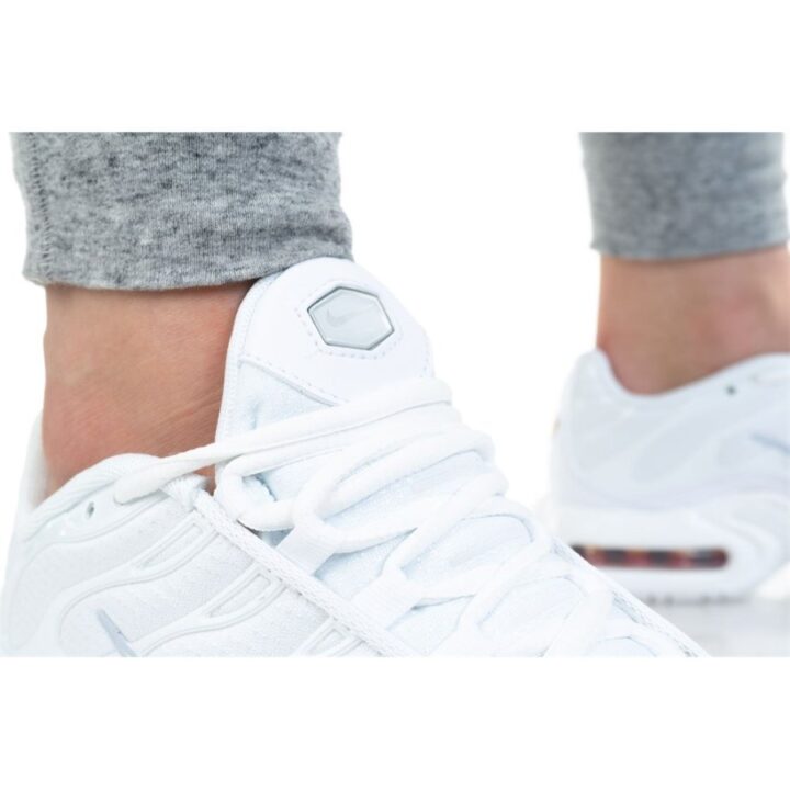 Nike Air Max Plus fehér női utcai cipő