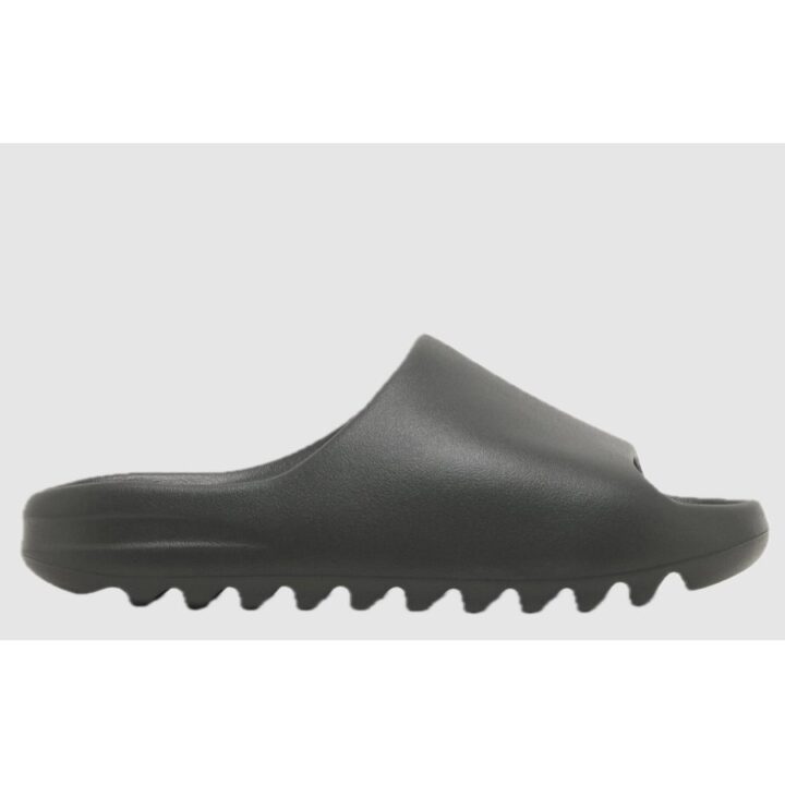 Adidas Yeezy Slide Dark Onyx fekete papucs