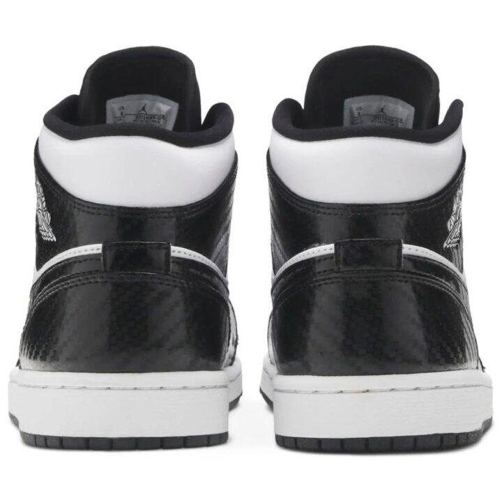 Jordan 1 MID Carbon fekete férfi utcai cipő