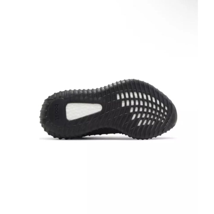 Adidas Yeezy 350 V2 CMPCT Slate Onyx fekete utcai cipő