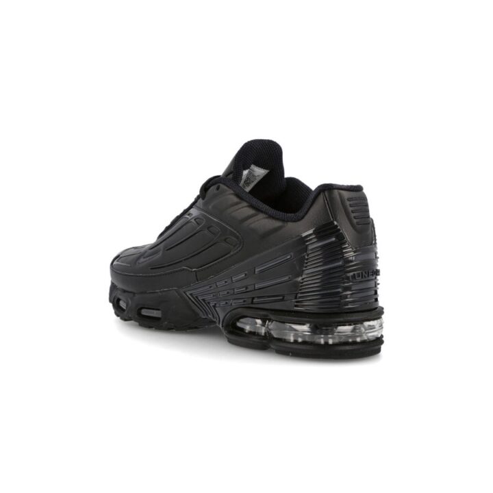 Nike Air Max Plus 3 Leather Triple Black fekete férfi utcai cipő